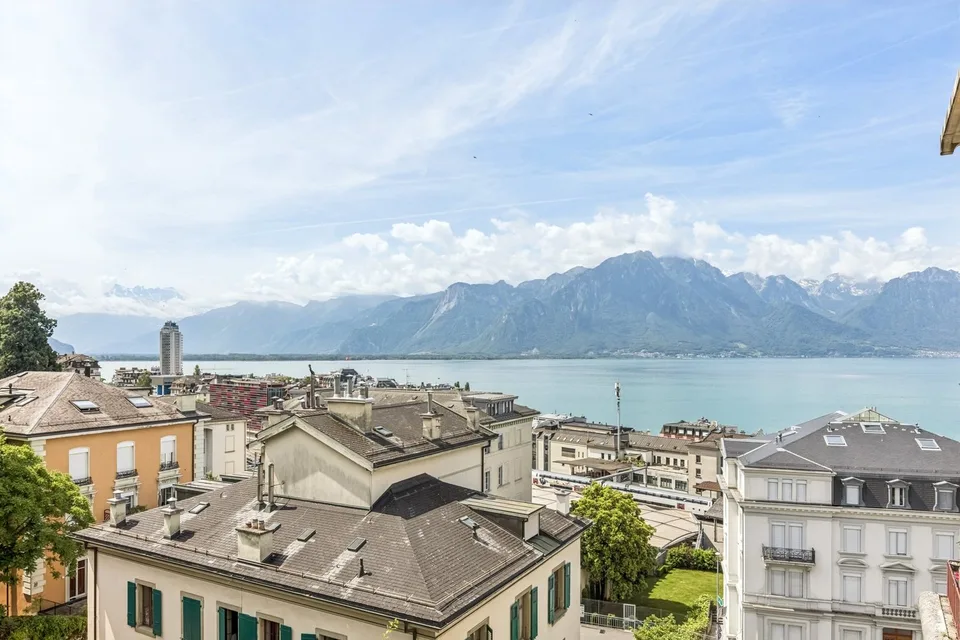 Ideale Lage für diese charmante 3.5-Zimmer-Wohnung mit Seeblick