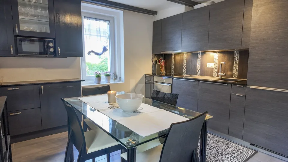 Belle maison rénovée avec appartement indépendant