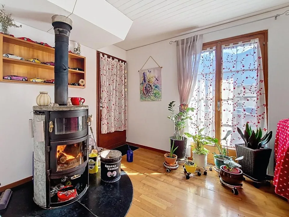 Fully, charmante maison de 5.5 pièces de 160 m2 avec garage et places de parc