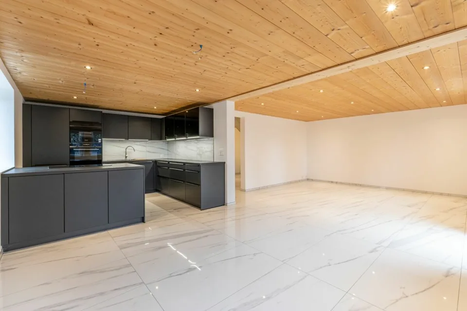 Casa unifamiliare di 7,5 locali in posizione centrale