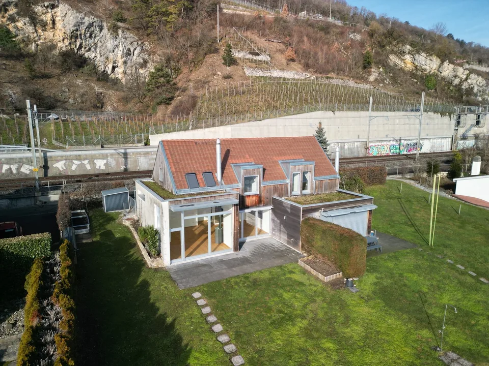 Situation privilégiée ! Belle villa avec accès direct au lac – foto 10 di 13