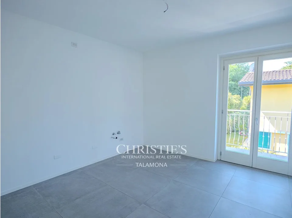 Appartamento di proprietà esclusivo con ascensore privato e vista sul lago – foto 6 di 13