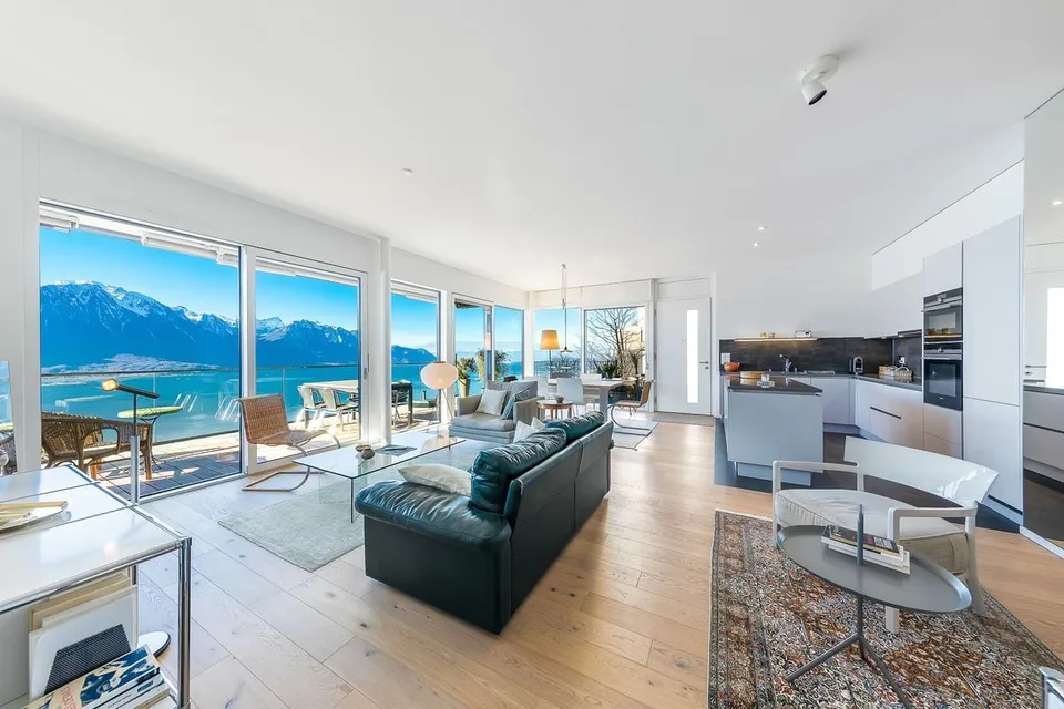 Eccezionale appartamento sulle alture di Montreux con vista panoramica sul lago