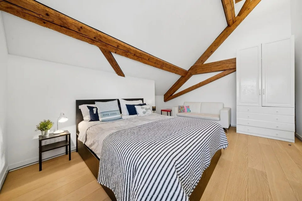 Luxe absolu et discrétion : ferme rénovée avec spa intérieur – photo 13 sur 13