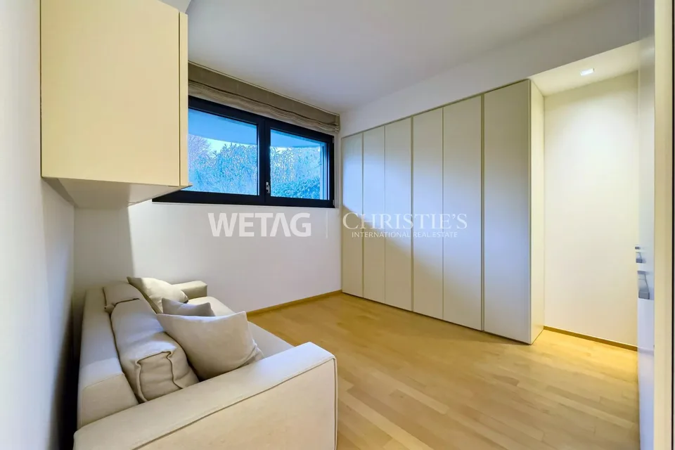 Zum Verkauf in Lugano: Moderne Duplex-Wohnung mit privatem Garten & herrlicher Seesicht, auch als Zweitwohnsitz möglich – Foto 10 von 13