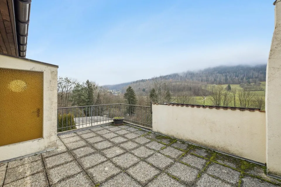 Haus mit 7 Zimmern zur Renovierung mit großem Potenzial