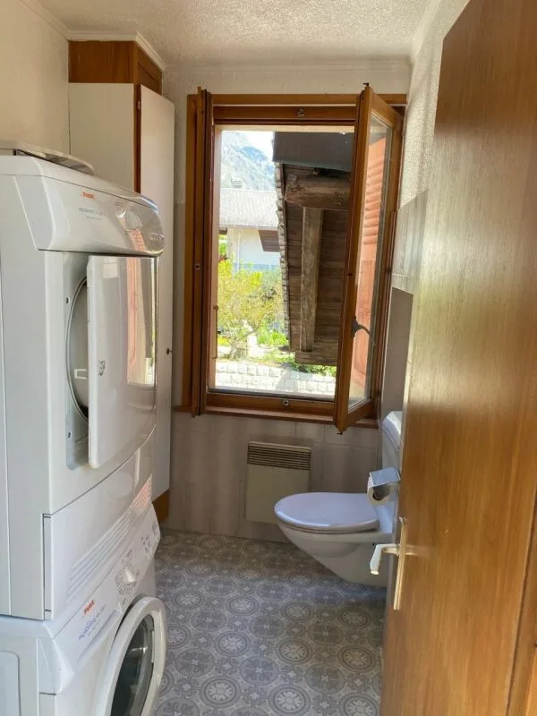 Kleines Rentenhaus im Herzen von Fully – Foto 6 von 14
