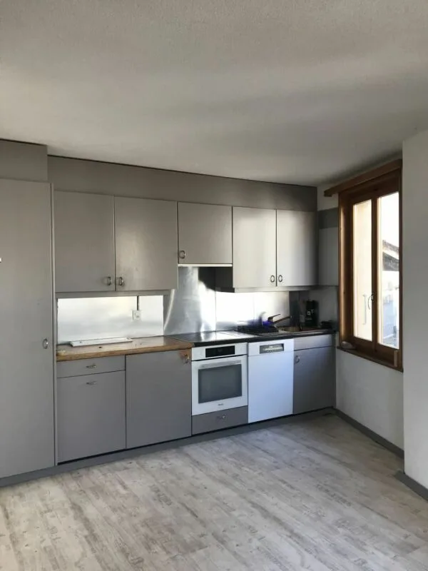 Kleines Rentenhaus im Herzen von Fully – Foto 7 von 14