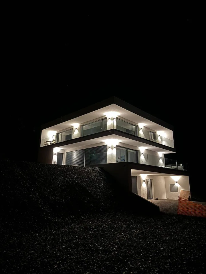 Villa contemporanea di 6.5 locali