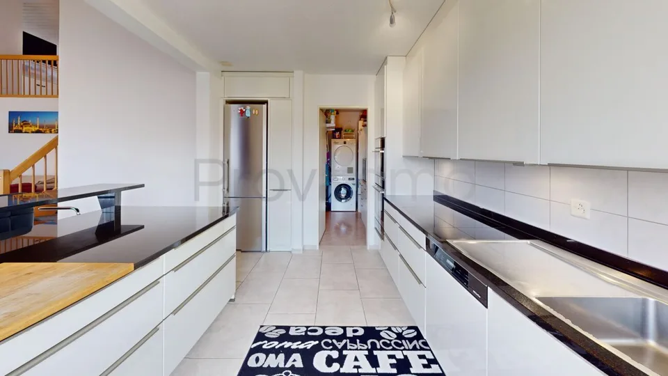 Merveille d'espace à Leuggern – Appartement-maisonnette en attique avec plus de 170 m² d'espace de vie – photo 8 sur 15