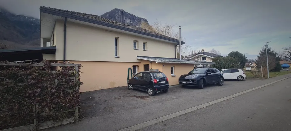 Grande casa con 2 appartamenti di 3,5 locali su 672 m2 – foto 6 di 20