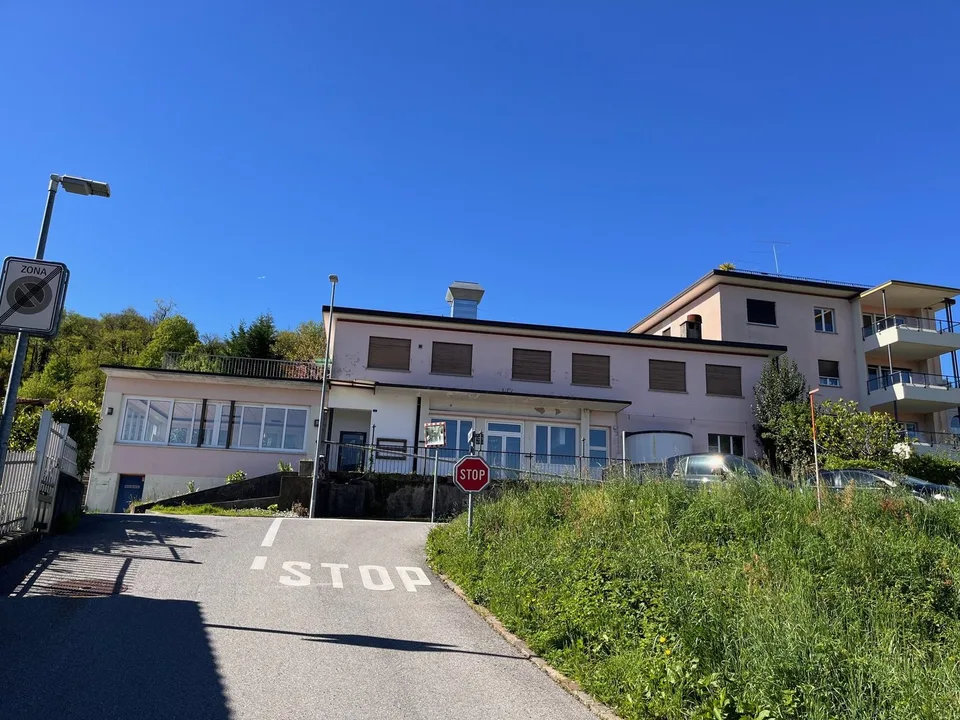 NOVAZZANO - TERRAIN R2 AVEC PROJET APPROUVE POUR 4 LOGEMENTS