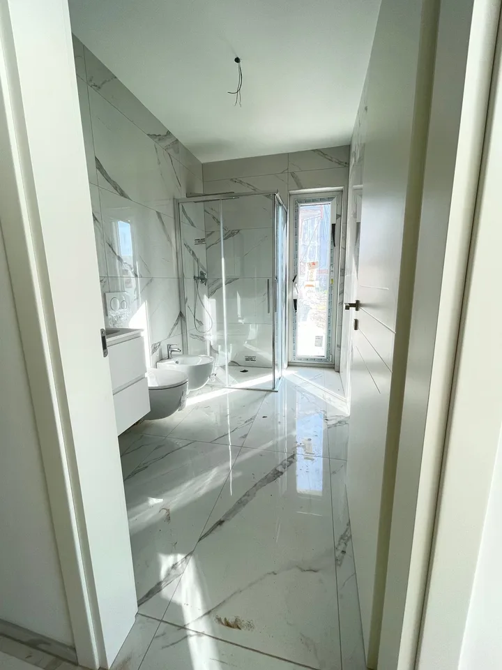2.5 locali nuovo con terrazza vista lago