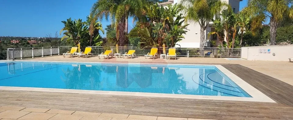 2 Schlafzimmer Villa ? Direkter Zugang zur Golfakademie | Pool & Garten | Pestana Golf Resort, Ferragudo – Foto 6 von 13