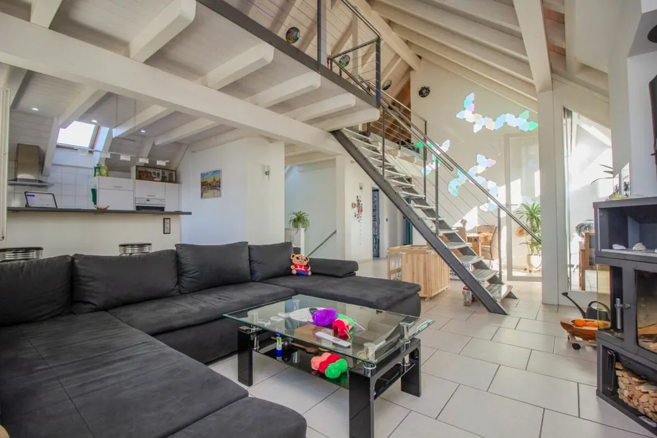 Grosse 3.5 Zimmer Wohnung mit Galerie
