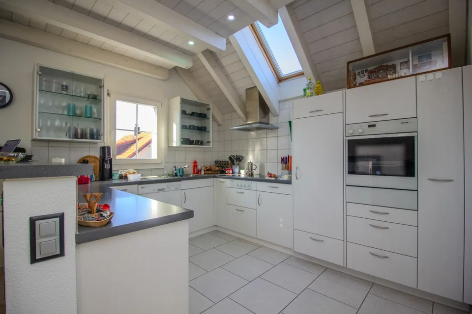 Large 3.5 room apartment with gallery
