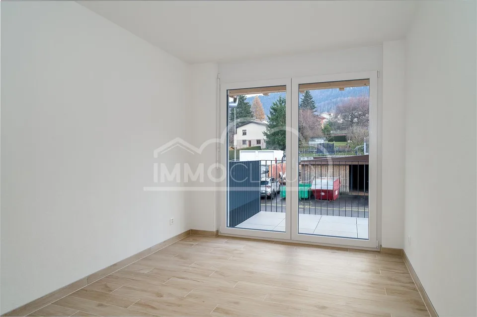 Spazio e luce per questo appartamento a due piani!