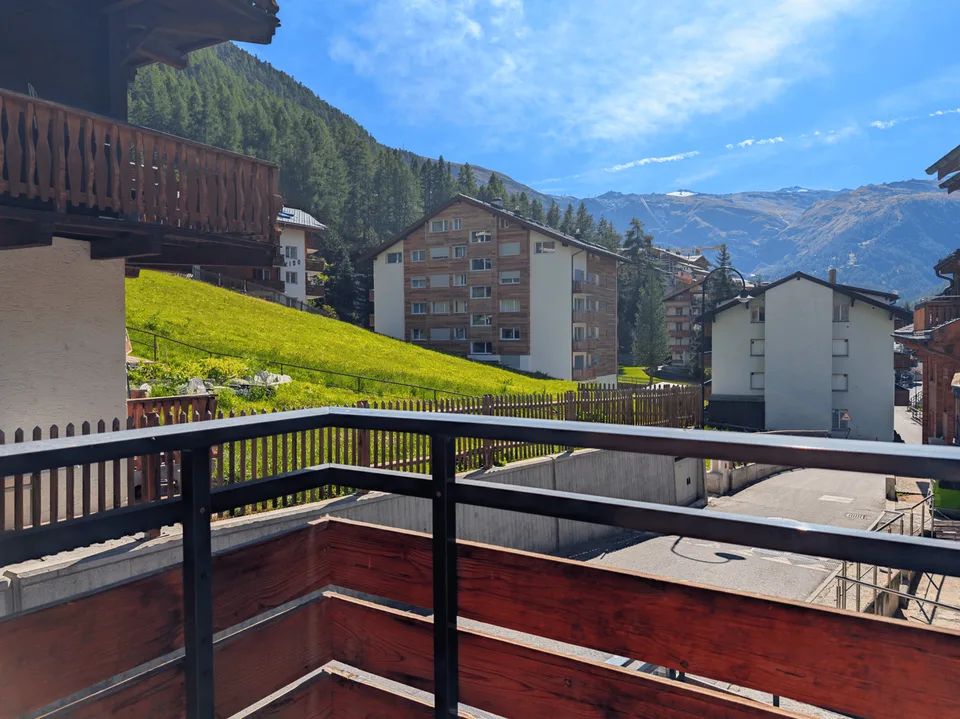 Moderne 4.5-Zimmer-Wohnung in Zermatt mit Matterhornsicht – foto 16 di 17