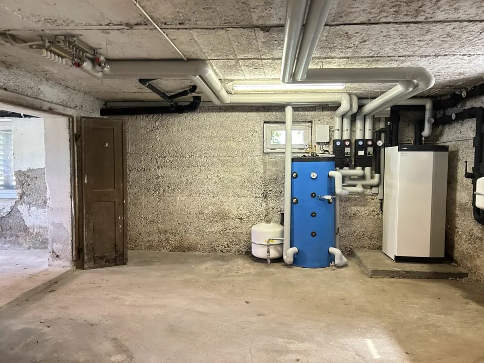 Zweifamilienhaus mit Scheune und Umschwung – Foto 15 von 21