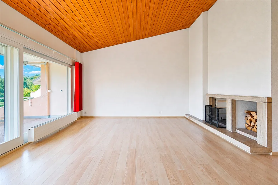 Ampio appartamento di 3,5 locali con grande potenziale in un quartiere ricercato