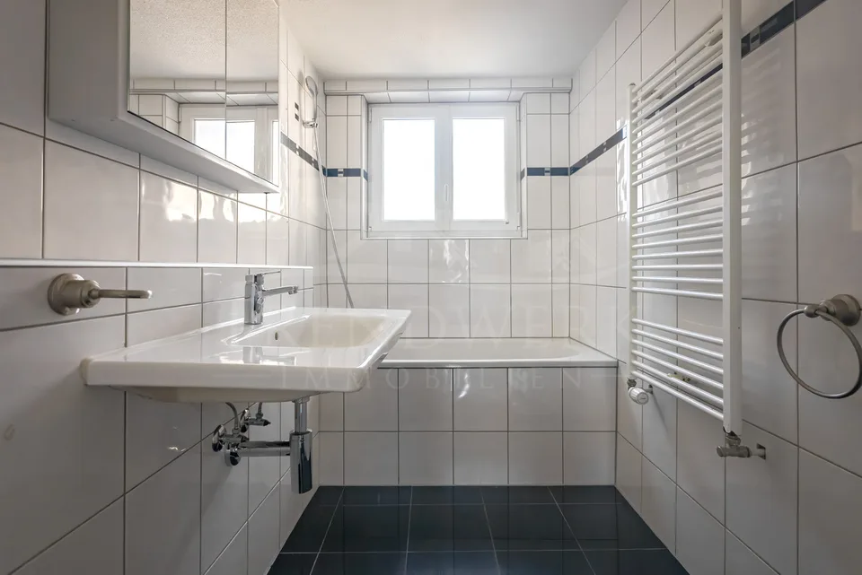 Gepflegtes 4.5-Zimmer-Doppeleinfamilienhaus mit Garten in Hitzkirch