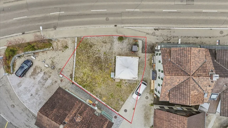 Baugrundstück mit Erweiterungsoption im Zentrum
