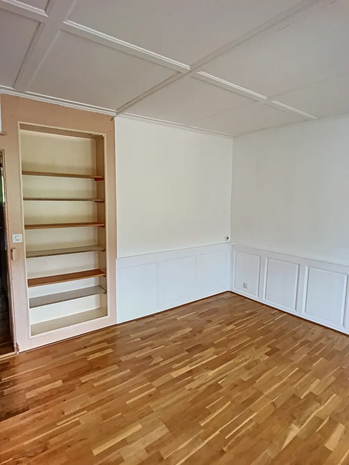 Wandnahes Gebäude mit 3 Wohnungen – Foto 11 von 12
