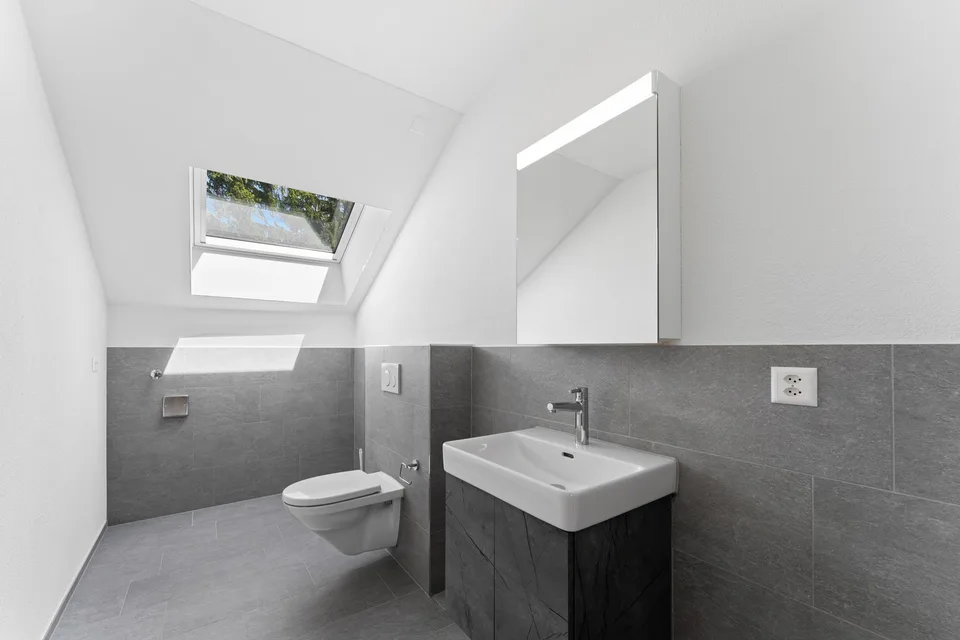 Traumhafte 4.5-Zimmer-Neubau Attikawohnung in Tramelan