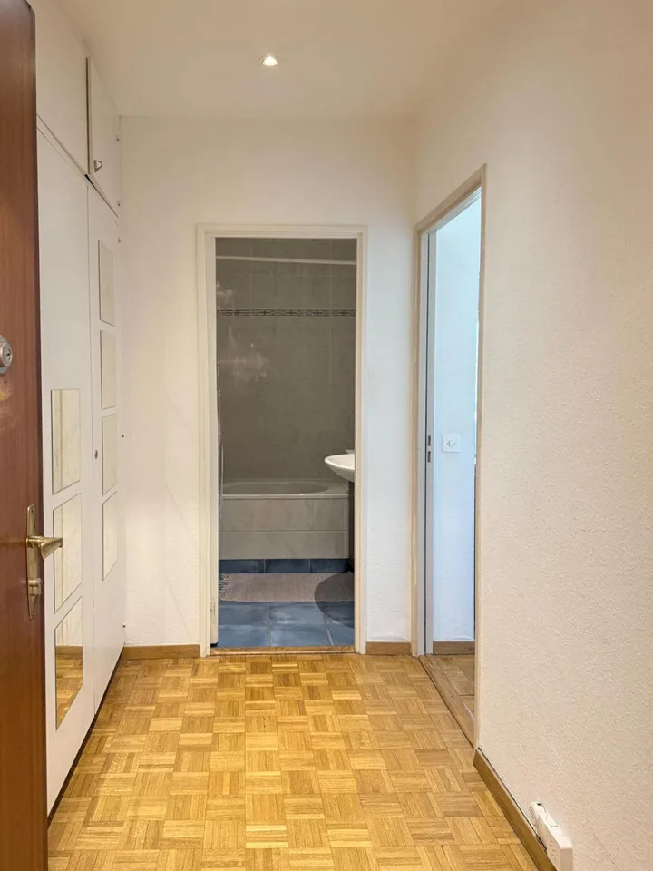 À Vendre en SI ? Appartement 2 pièces à Champel