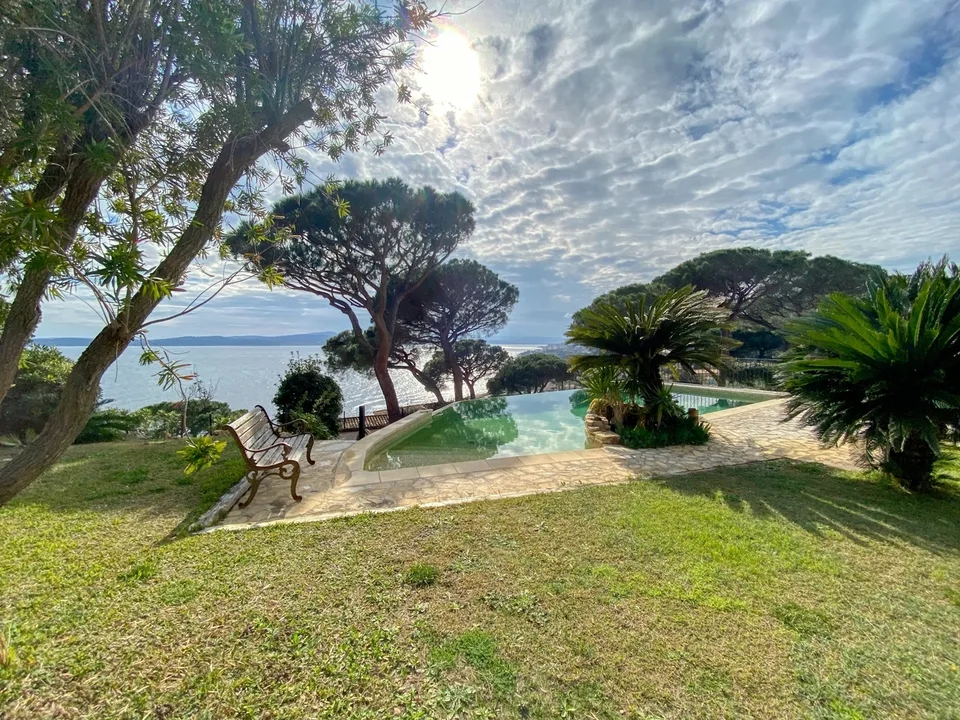 Seltene Gelegenheit in Sainte-Maxime – Foto 7 von 11