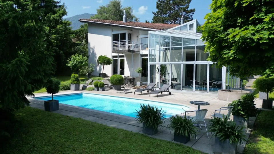 Repräsentative Villa in bester Lage im Raum Solothurn