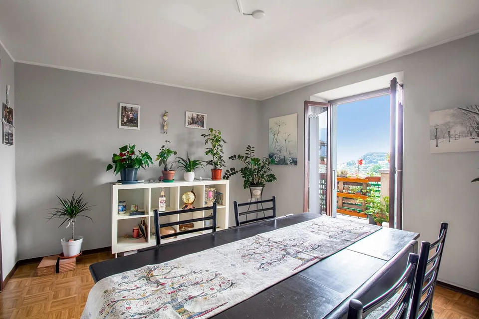 Haus im sonnigen und ruhigen Viertel