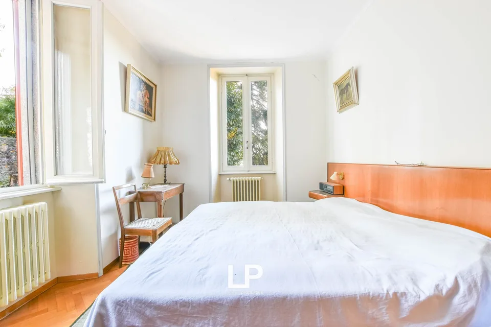 Villa mit Nebengebäude Cittiglio – Foto 25 von 30
