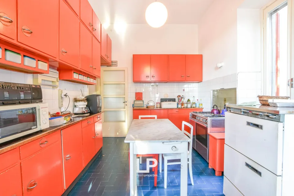 Villa mit Nebengebäude Cittiglio – Foto 17 von 30