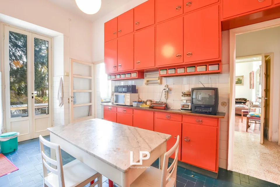 Villa mit Nebengebäude Cittiglio – Foto 18 von 30