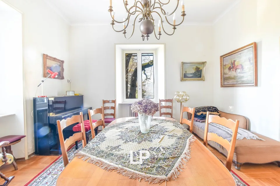 Villa mit Nebengebäude Cittiglio – Foto 9 von 30