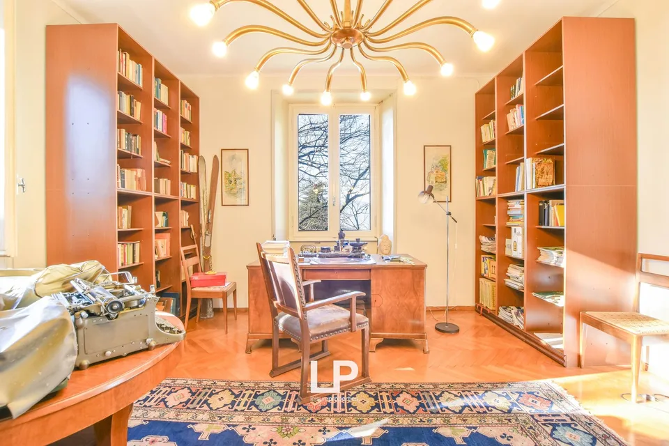 Villa mit Nebengebäude Cittiglio – Foto 29 von 30