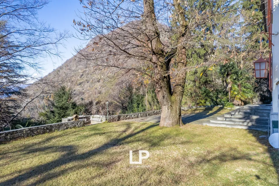 Villa mit Nebengebäude Cittiglio – Foto 6 von 30