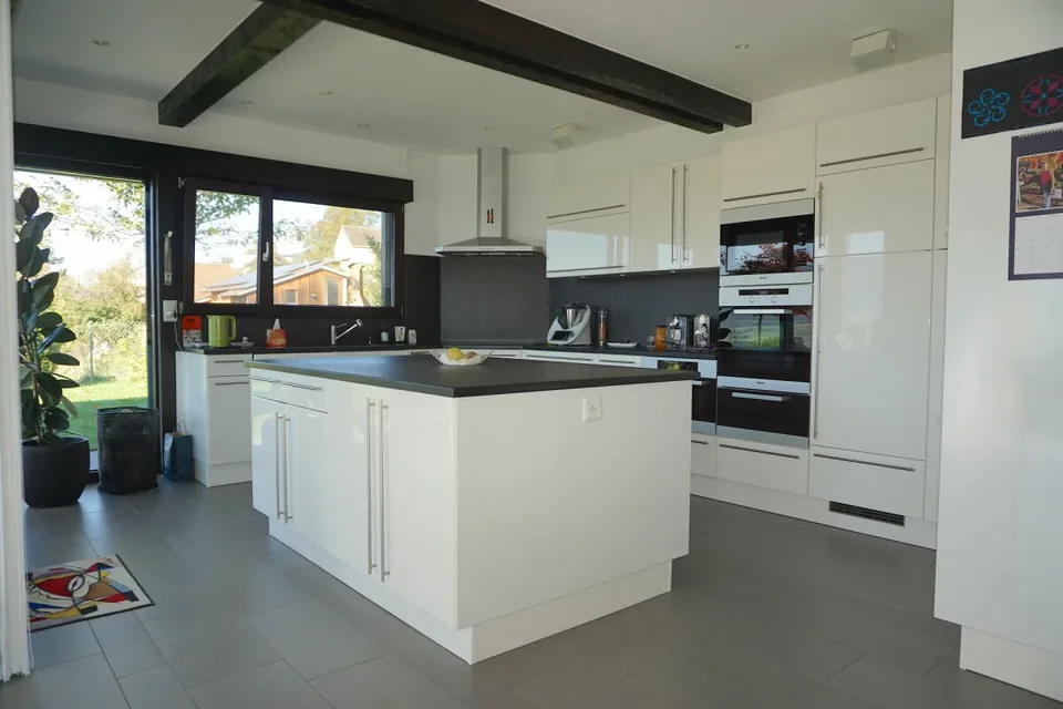 ARI-244 Luxueuse villa avec piscine et vue imprenable – photo 13 sur 15