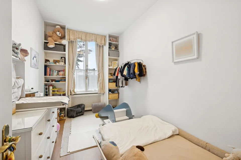 Großes Anwesen mit 3 Wohnungen – Foto 8 von 26