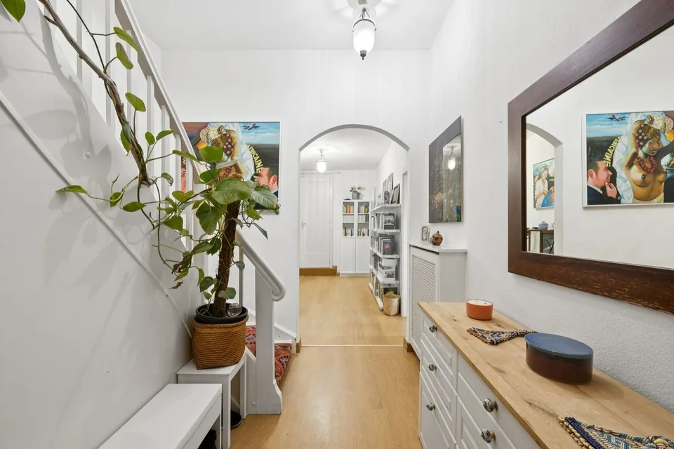 Großes Anwesen mit 3 Wohnungen – Foto 7 von 26
