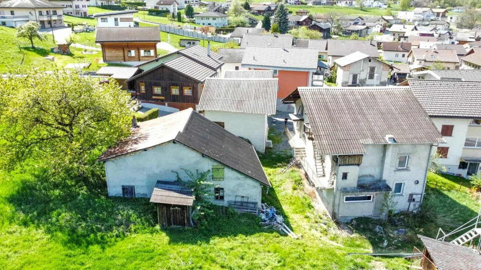 18-Zimmer Maison de village in Agarn
