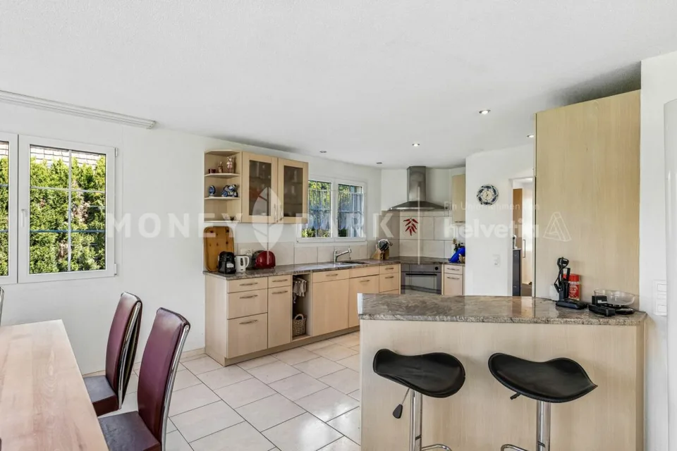 Maison unifamiliale 5,5 pièces avec intimité, jardin et espace de vie
