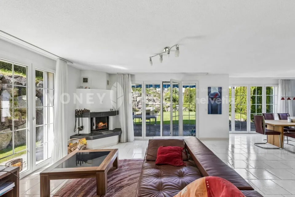 Maison unifamiliale 5,5 pièces avec intimité, jardin et espace de vie