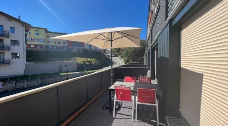 Charmante 2.5-Zimmer-Wohnung mit Bergblick in Flums – Foto 7 von 9