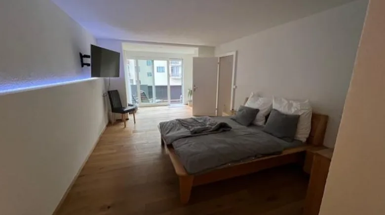 Charmante 2.5-Zimmer-Wohnung mit Bergblick in Flums