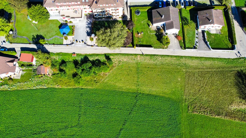 Terreno edificabile di 3'965 m2 Permesso di costruire rilasciato – foto 7 di 13