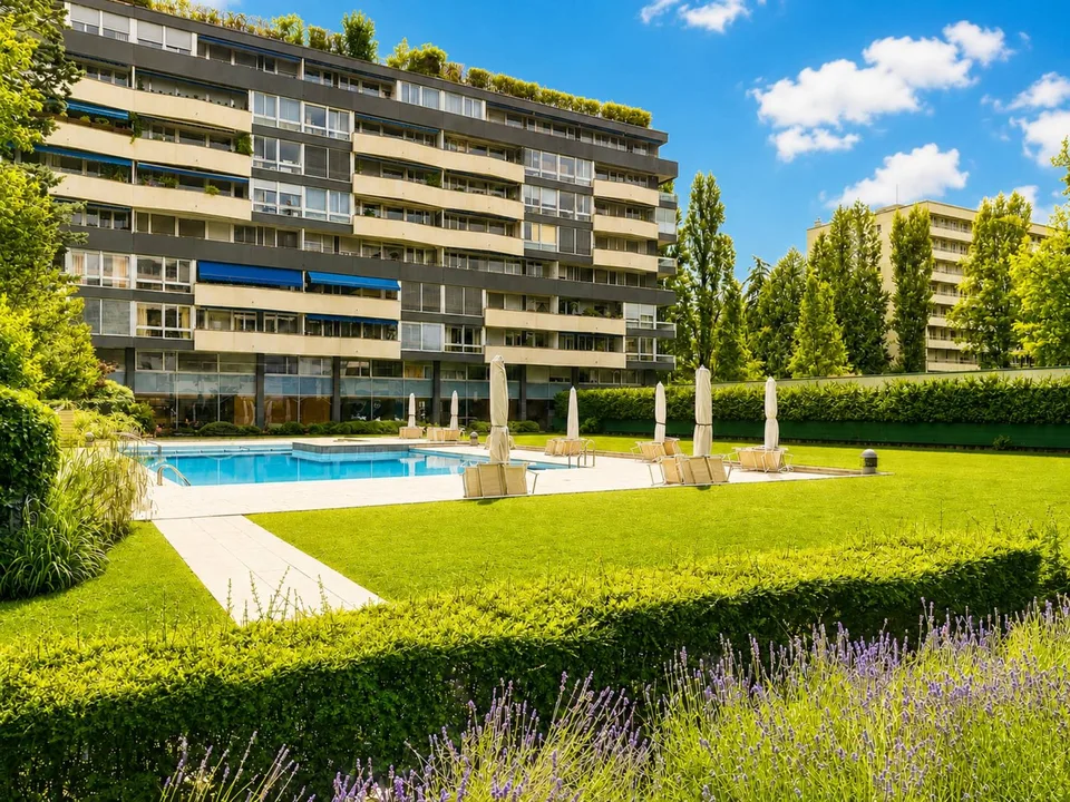 Superbe appartement traversant de 5 pièces à Florissant