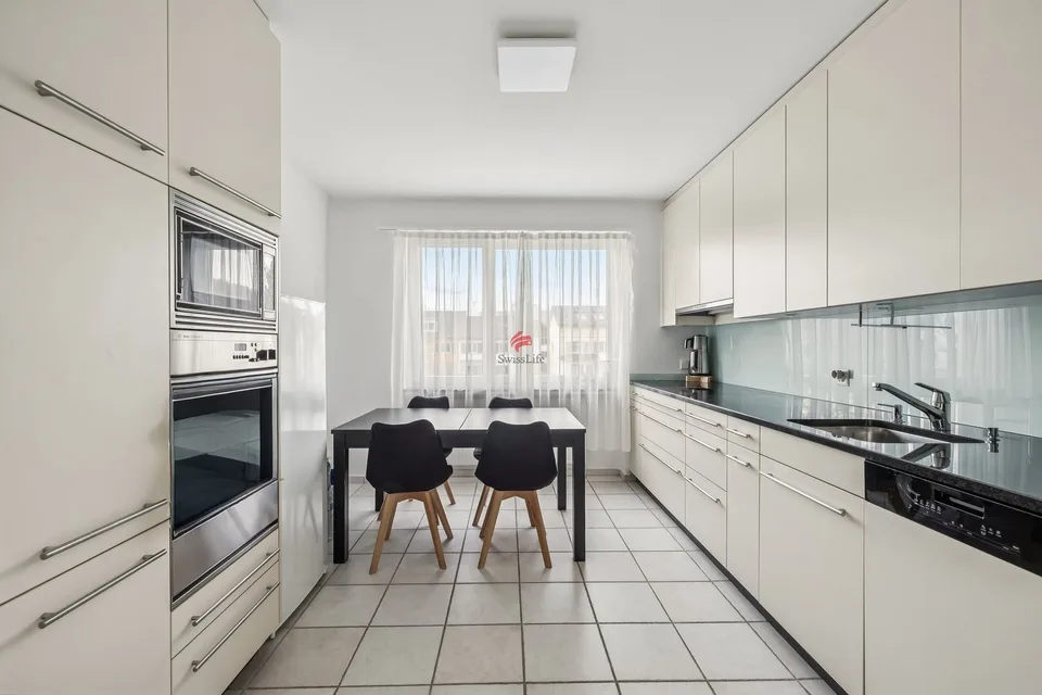 Appartement familial attractif avec balcon dans un emplacement idéal