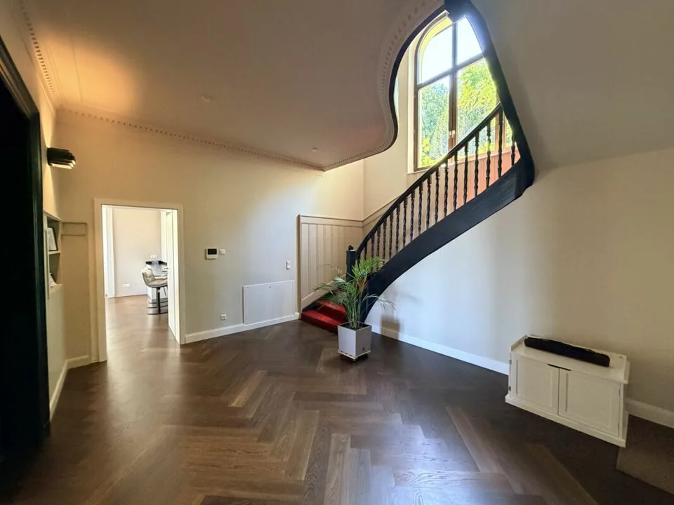Œuvre architecturale unique : domaine Art Nouveau rénové au cœur de Stuttgart
